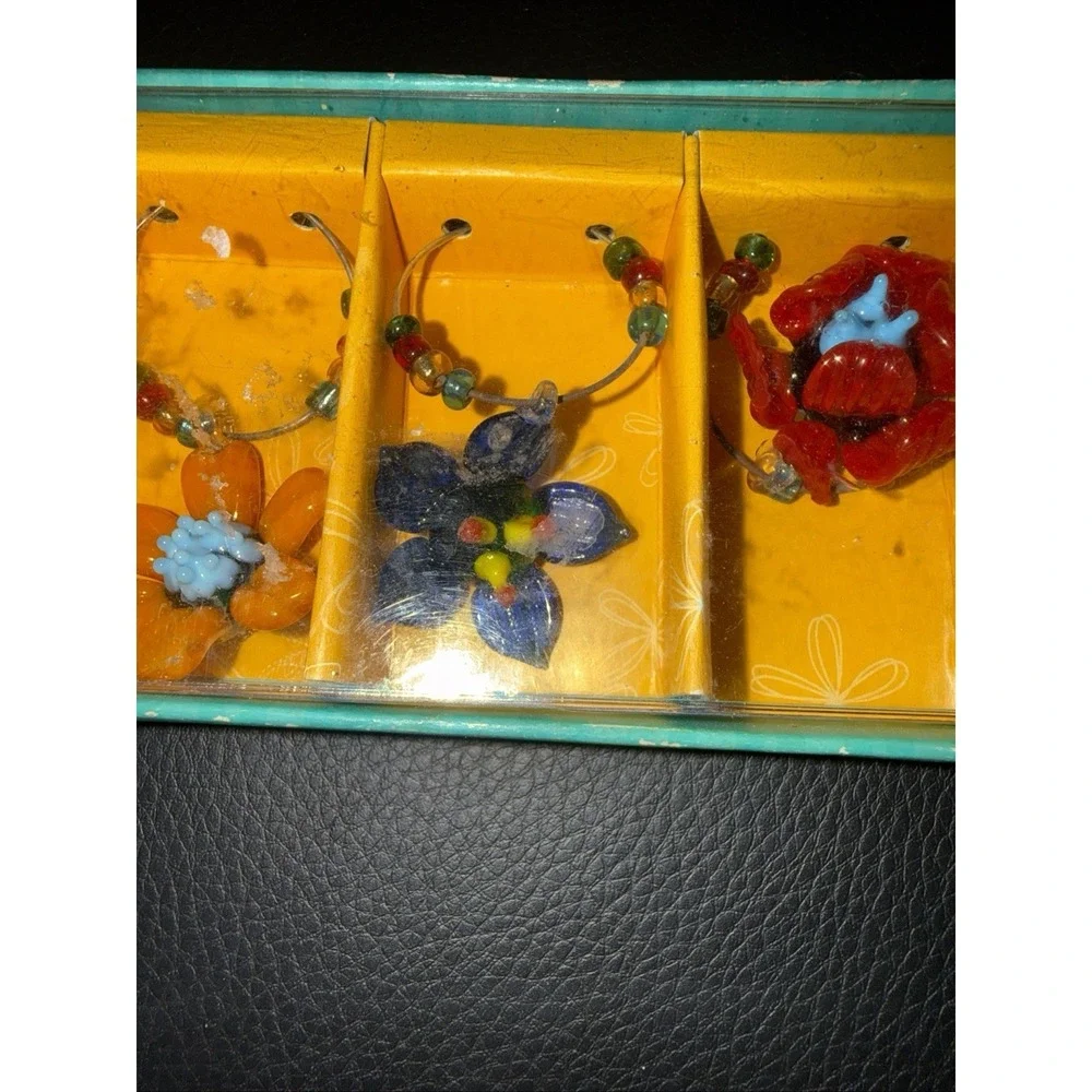Pier 1‎ Imports VTG Flower Wine Glass Charms Set of 6 Multicolor Glass Metal